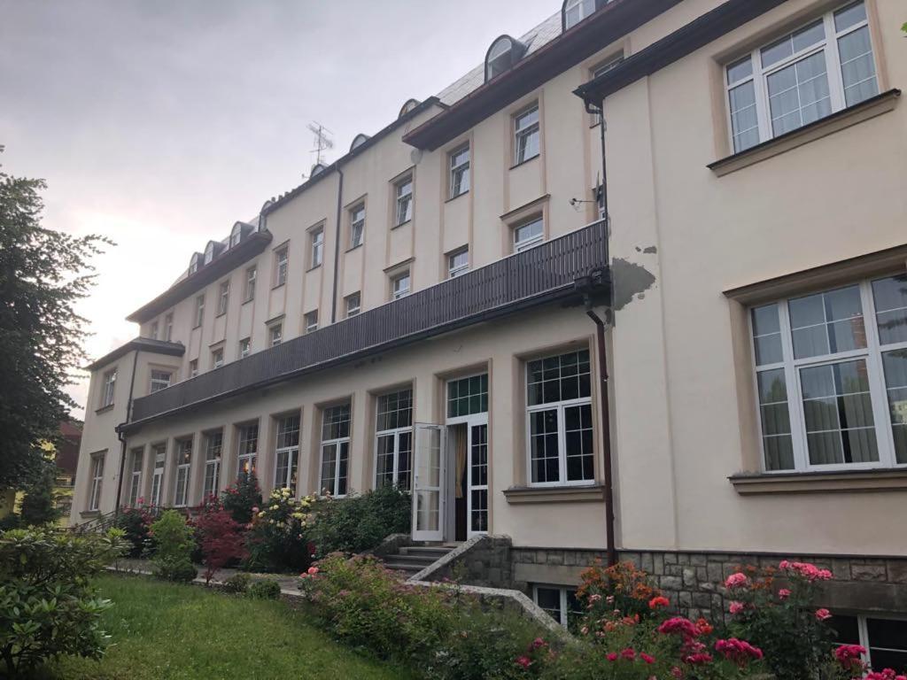 Grandhotel Novy Bor Exterior photo
